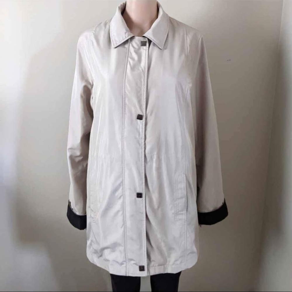 London Fog Cream Trench Coat Jacket, Size Small